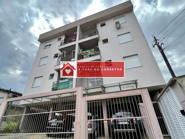 Apartamento para Venda em Caxias do Sul - 2