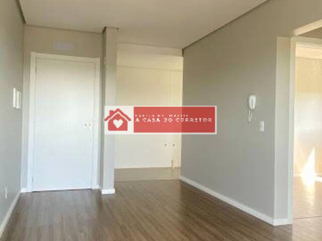 Apartamento para Venda em Caxias do Sul - 5