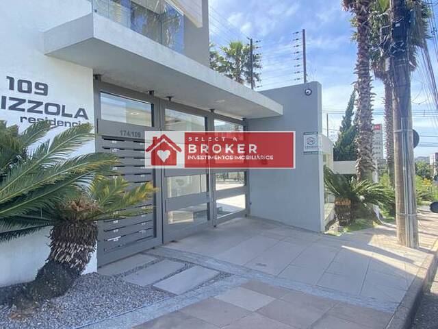 Apartamento para Venda em Caxias do Sul - 2