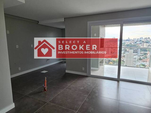 Apartamento para Venda em Caxias do Sul - 2